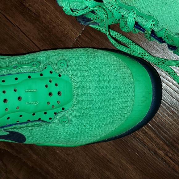 Kobe Nike Sneakers 5Y - Picture 4 of 12